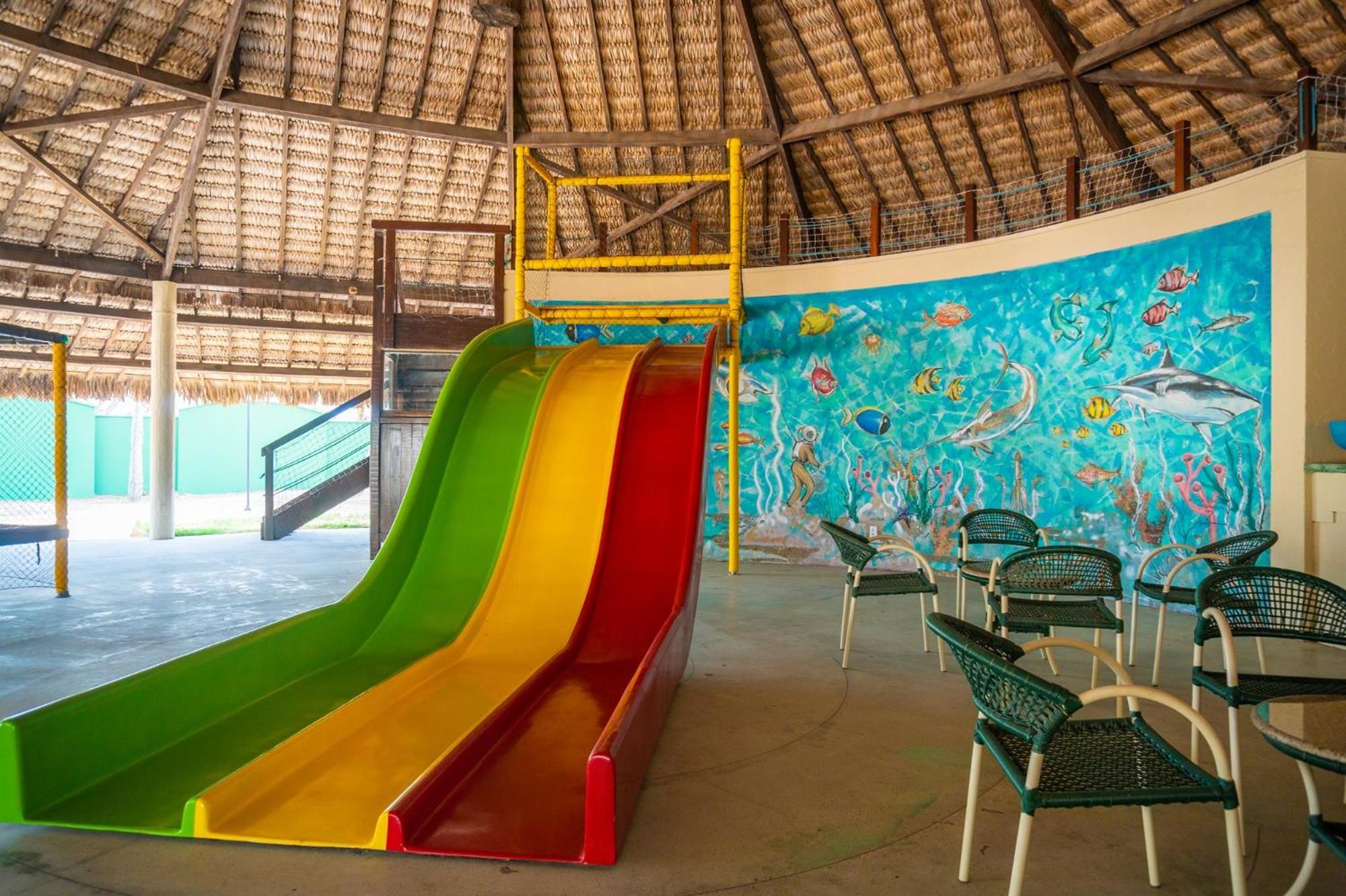 Sun City Rota Das Emocoes Camocim Exterior foto